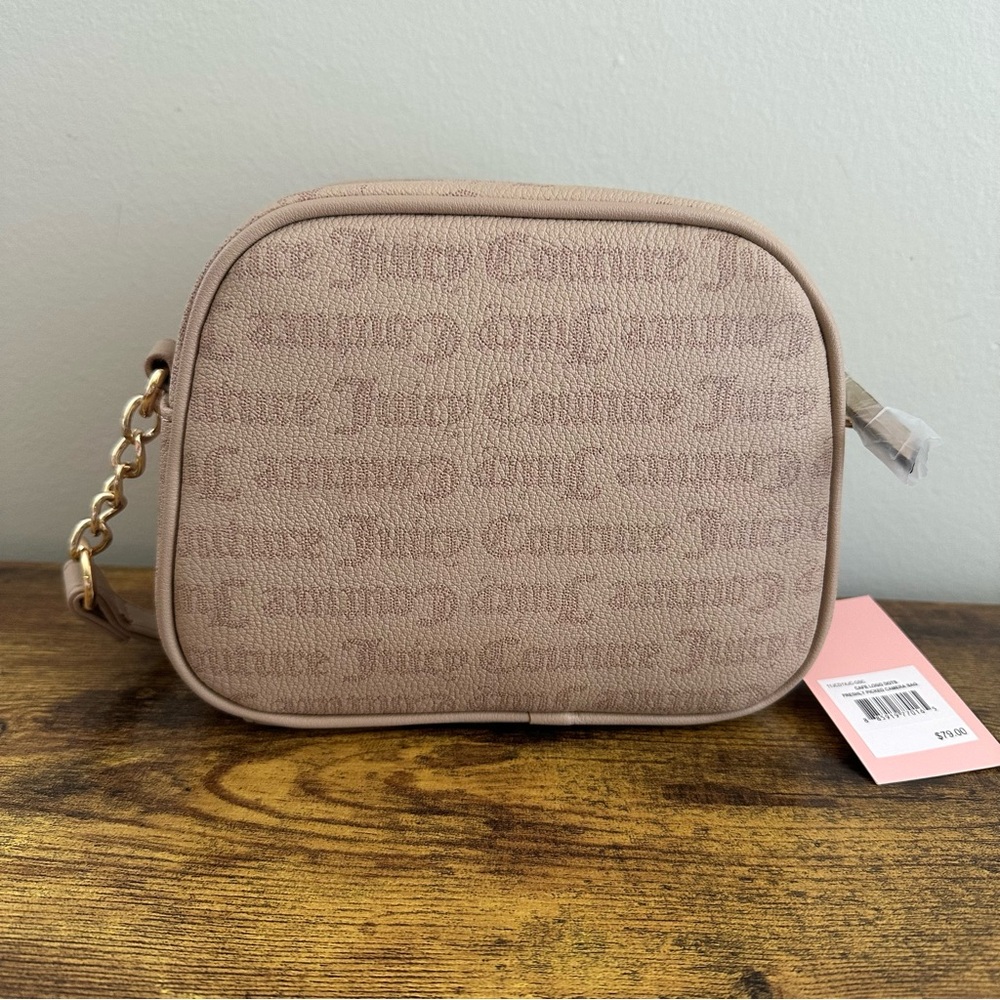 NWT Juicy Couture Freshly Picked Strawberry Camera Crossbody Bag Cafe Logo Dots - Picture 3 of 4